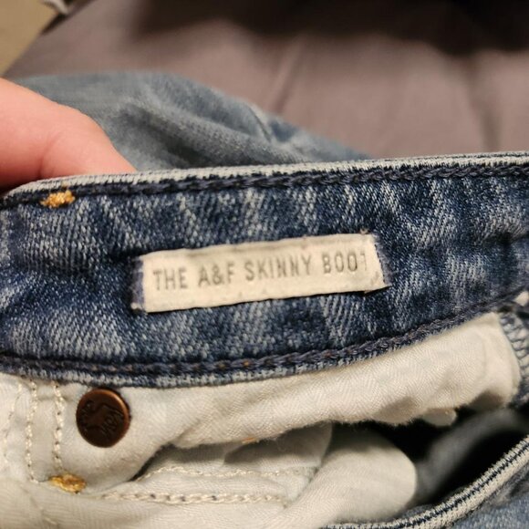 A&F Skinny Boot - Picture 5 of 5